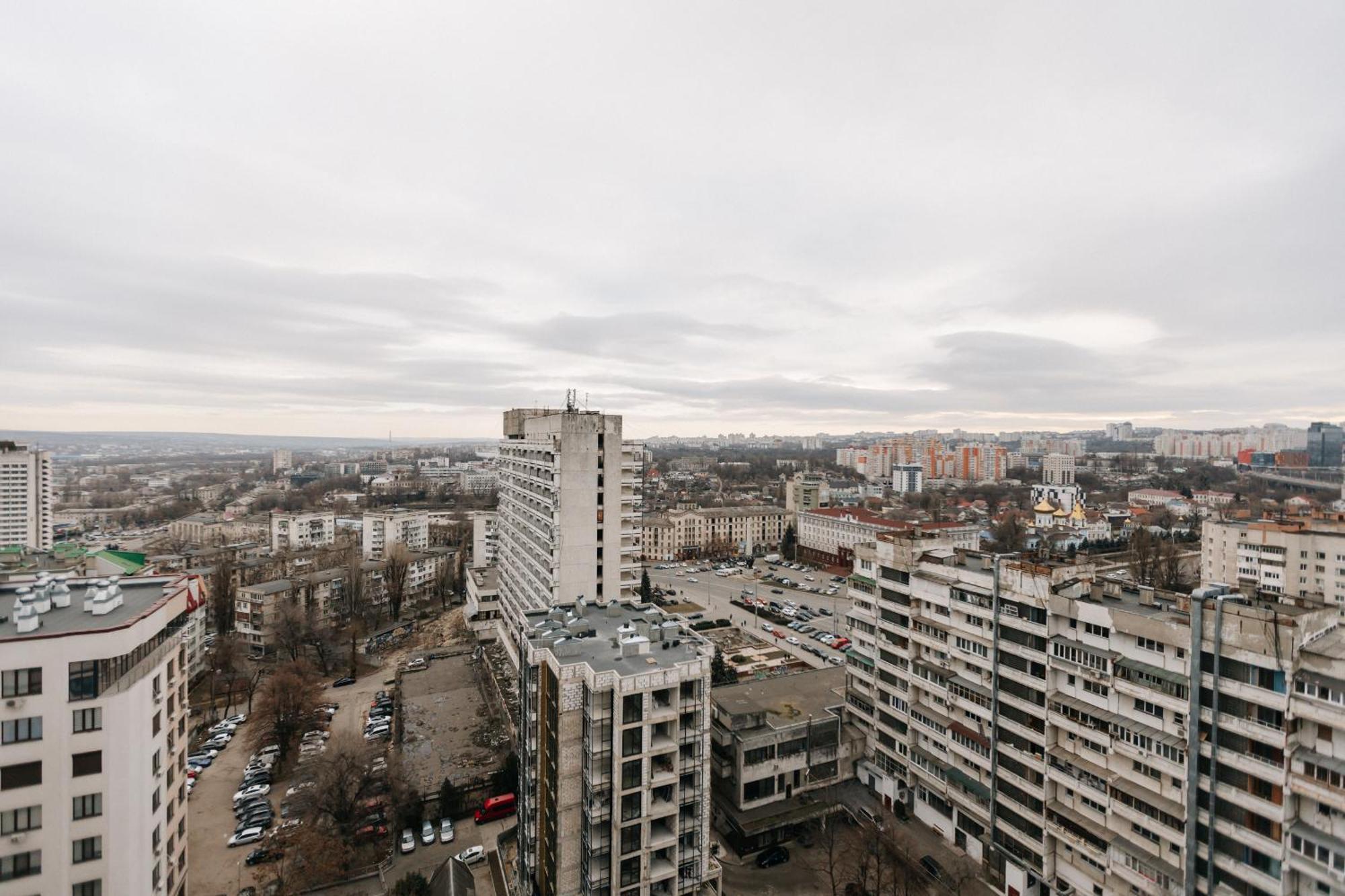 Main Street Sky House Apartments Kisinyov Kültér fotó